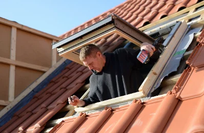 Pose de fenêtres de toit Velux à Trescault